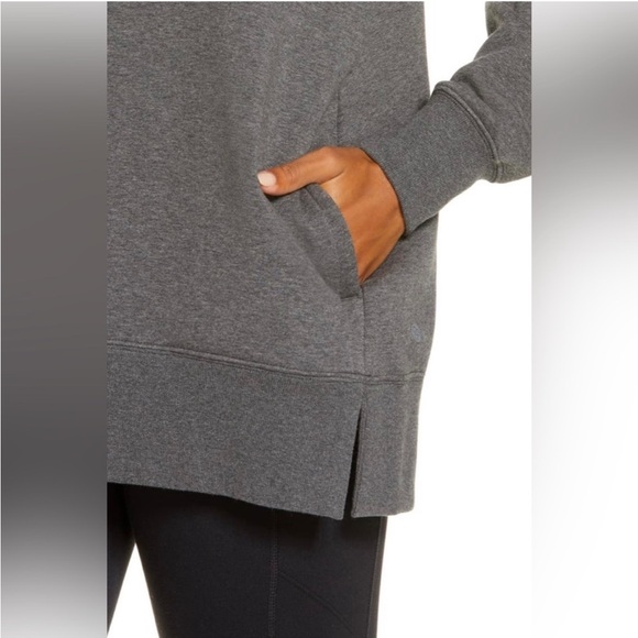 Zella Crewneck Pullover Sweatshirt - Picture 2 of 10